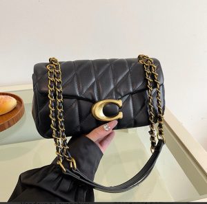 e4472f8a-92bd-4a62-86bd-7fe0cf23524c Sac a main noir