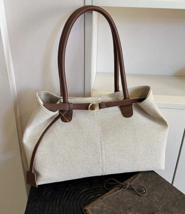 SAC A MAIN AVEC MANCHE MARRON